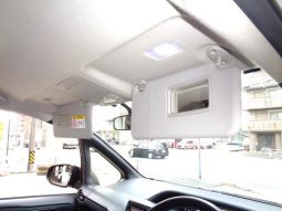 TOYOTA VOXY HYBRID V 2015 full