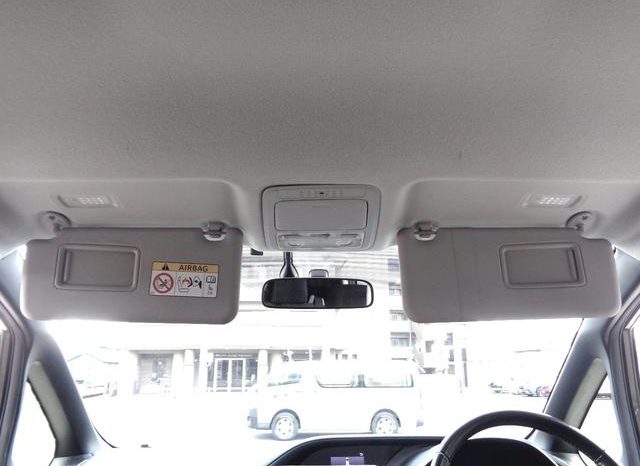 TOYOTA VOXY HYBRID V 2015 full