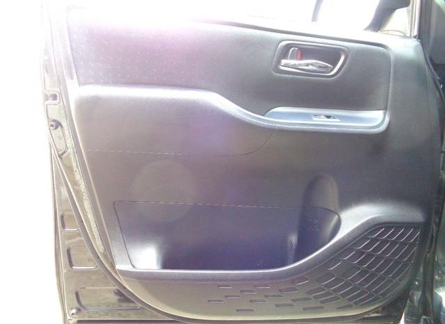 TOYOTA VOXY HYBRID V 2015 full