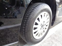 TOYOTA VOXY HYBRID V 2015 full