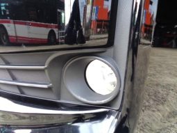 TOYOTA VOXY HYBRID V 2015 full