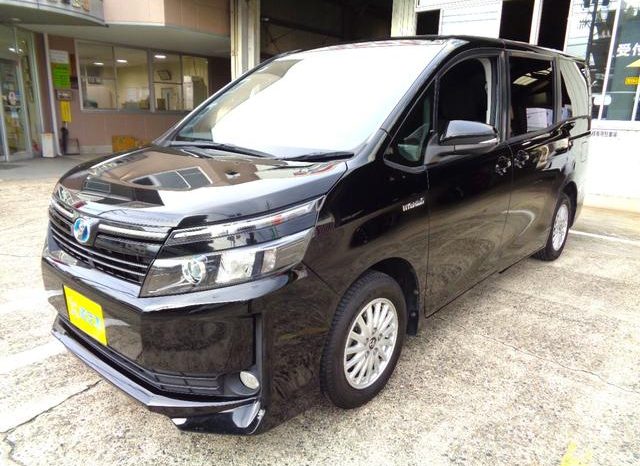 TOYOTA VOXY HYBRID V 2015 full
