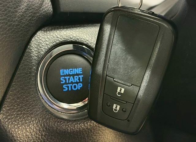 TOYOTA RAV4 ADVENTURE 2020 full