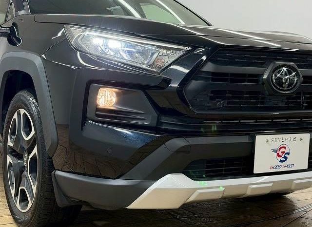 TOYOTA RAV4 ADVENTURE 2020 full