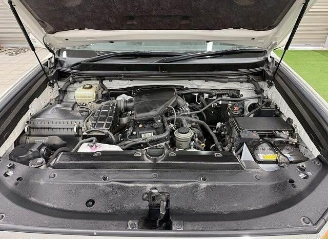 TOYOTA LAND CRUISER PRADO TX L PACKAGE 2020 full