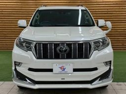 TOYOTA LAND CRUISER PRADO TX L PACKAGE 2020 full