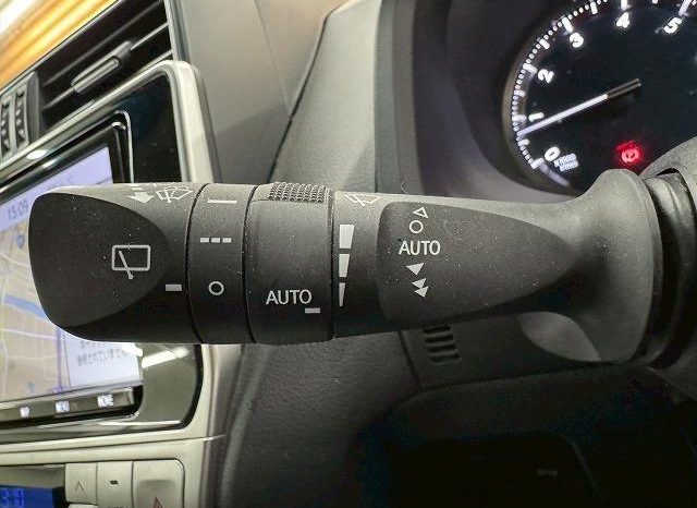 TOYOTA LAND CRUISER PRADO TX L PACKAGE 2020 full