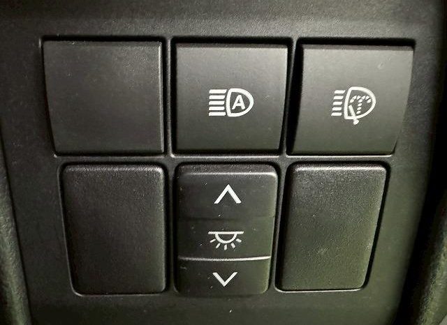 TOYOTA LAND CRUISER PRADO TX L PACKAGE 2020 full