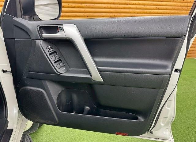 TOYOTA LAND CRUISER PRADO TX L PACKAGE 2020 full