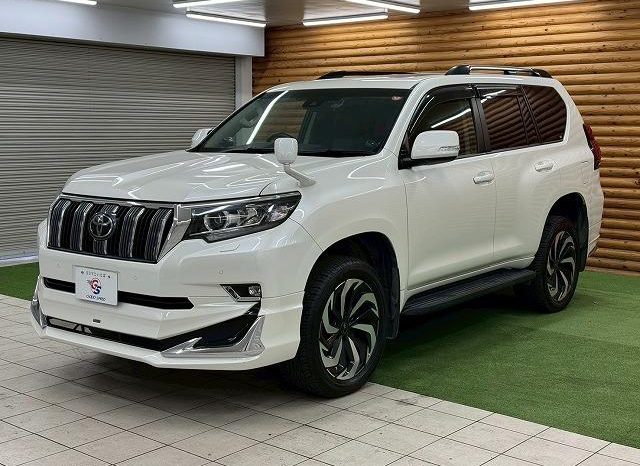 TOYOTA LAND CRUISER PRADO TX L PACKAGE 2020 full