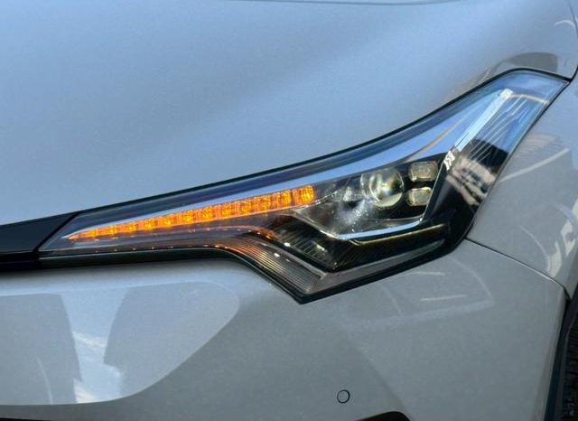 TOYOTA C-HR G 2017 full