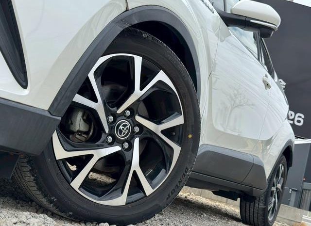 TOYOTA C-HR G 2017 full