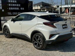 TOYOTA C-HR G 2017 full