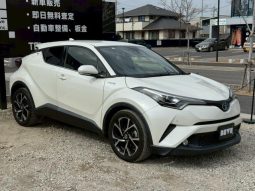 TOYOTA C-HR G 2017 full