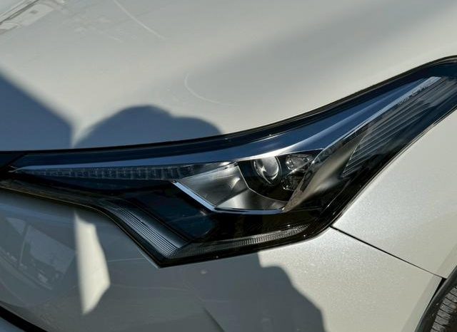 TOYOTA C-HR G 2017 full