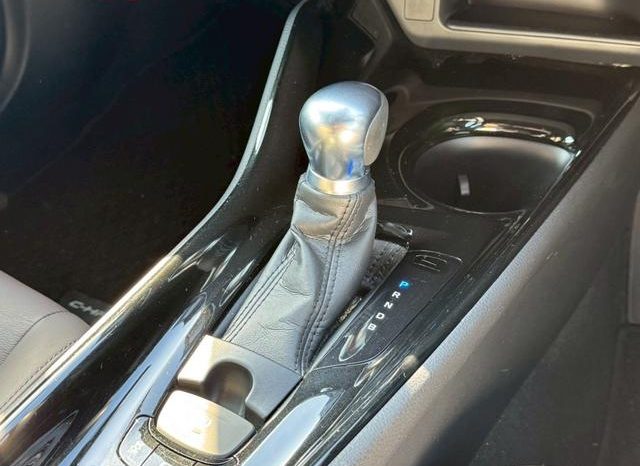 TOYOTA C-HR G 2017 full