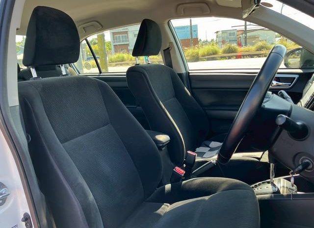 TOYOTA COROLLA AXIO HYBRID G 2016 full