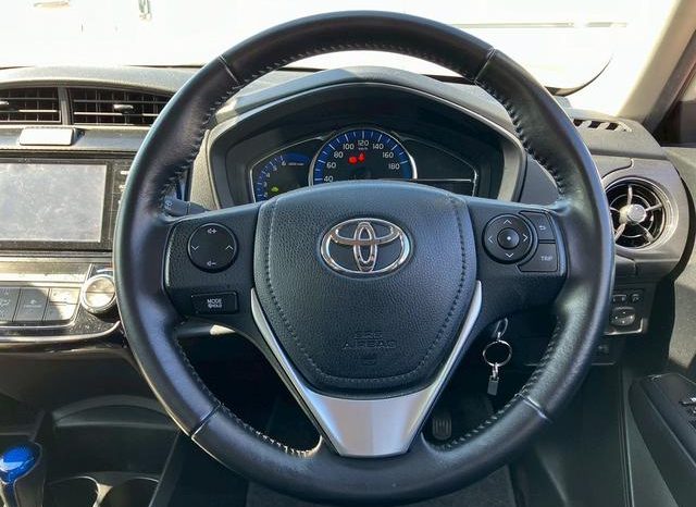 TOYOTA COROLLA AXIO HYBRID G 2016 full