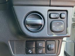 TOYOTA COROLLA AXIO HYBRID G 2016 full