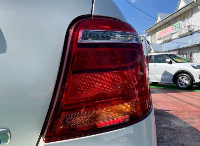 TOYOTA COROLLA AXIO HYBRID G 2016 full