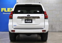 TOYOTA LAND CRUISER PRADO TX L PACKAGE BLACK EDITION 2021 full