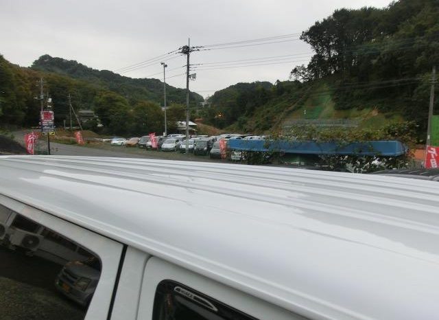 TOYOTA HIACE VAN LONG SUPER GL 2017 full