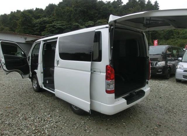 TOYOTA HIACE VAN LONG SUPER GL 2017 full