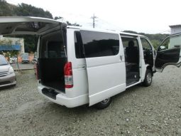 TOYOTA HIACE VAN LONG SUPER GL 2017 full