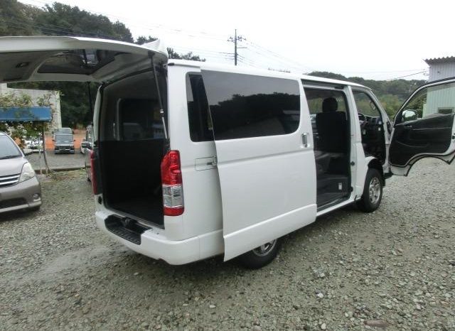 TOYOTA HIACE VAN LONG SUPER GL 2017 full