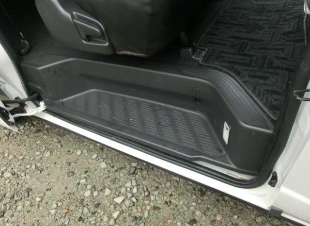 TOYOTA HIACE VAN LONG SUPER GL 2017 full