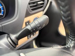 TOYOTA NOAH HYBRID G 2015 full