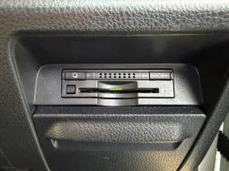 TOYOTA NOAH HYBRID G 2015 full