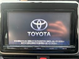 TOYOTA NOAH HYBRID G 2015 full