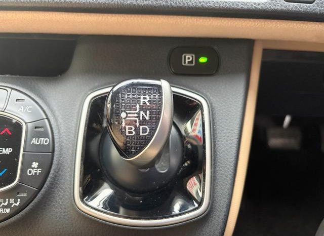 TOYOTA NOAH HYBRID G 2015 full