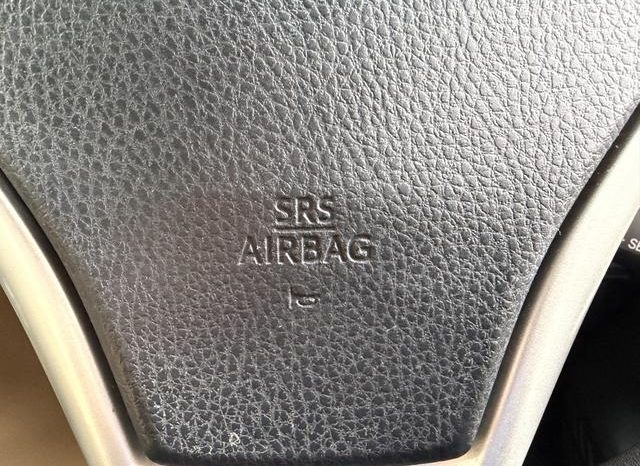 TOYOTA NOAH HYBRID G 2015 full