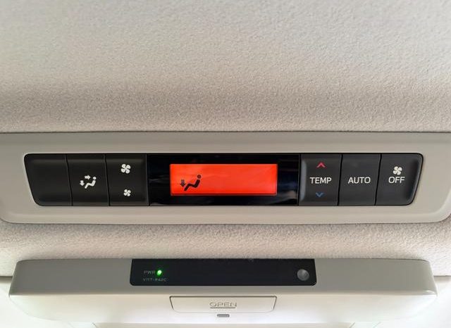 TOYOTA NOAH HYBRID G 2015 full