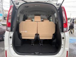 TOYOTA NOAH HYBRID G 2015 full