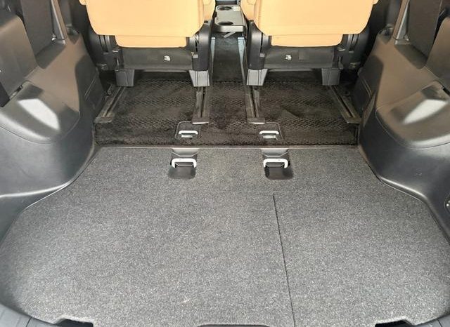 TOYOTA NOAH HYBRID G 2015 full