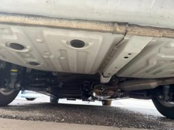 TOYOTA NOAH HYBRID G 2015 full