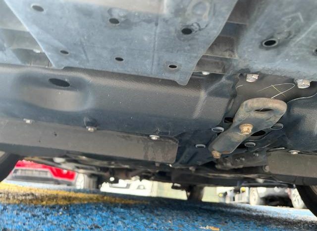 TOYOTA NOAH HYBRID G 2015 full