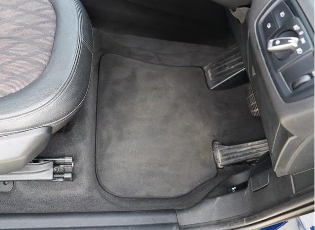 BMW X1 X DRIVE 18D X LINE 2016 full