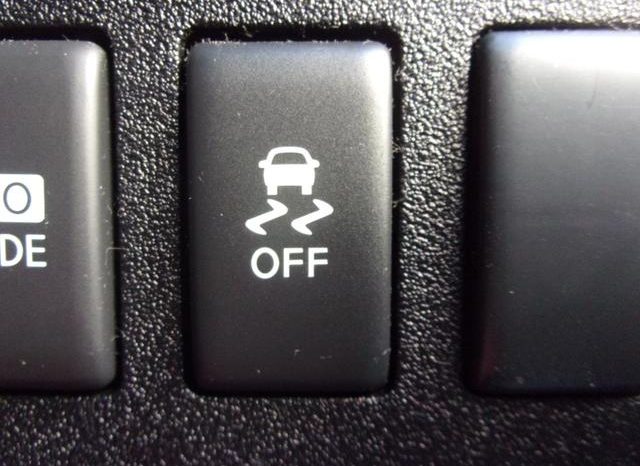 NISSAN DUALIS 20G FOUR 2013 full