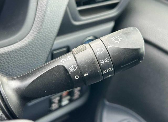 TOYOTA VOXY HYBRID V 2015 full