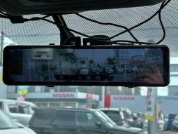 TOYOTA VOXY HYBRID V 2015 full