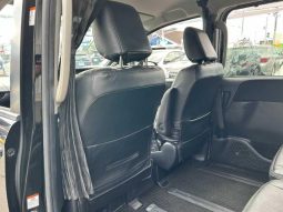 TOYOTA VOXY HYBRID V 2015 full