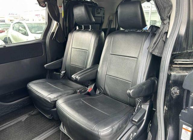 TOYOTA VOXY HYBRID V 2015 full