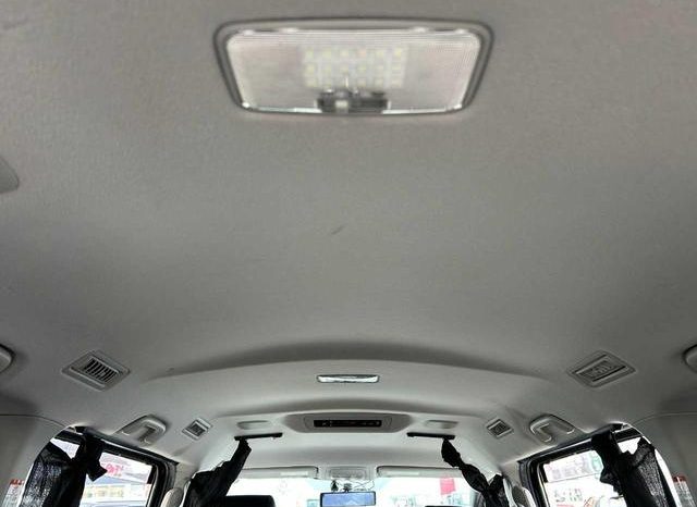 TOYOTA VOXY HYBRID V 2015 full