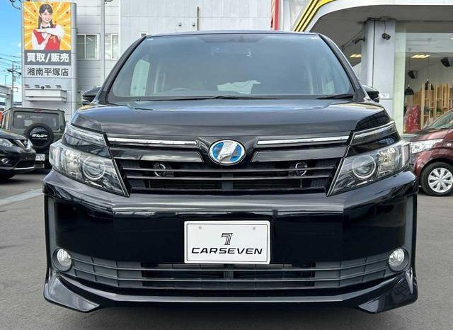TOYOTA VOXY HYBRID V 2015 full