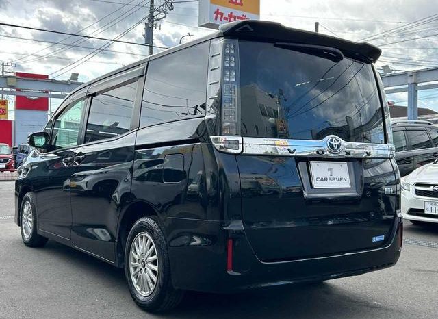 TOYOTA VOXY HYBRID V 2015 full