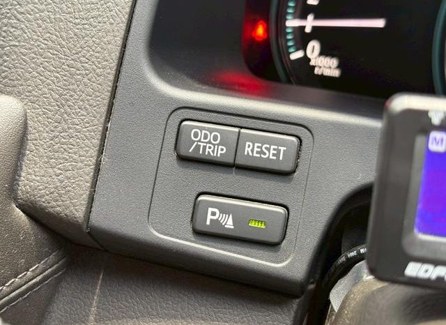 TOYOTA CROWN ROYAL SALOON NAVI PACKAGE full